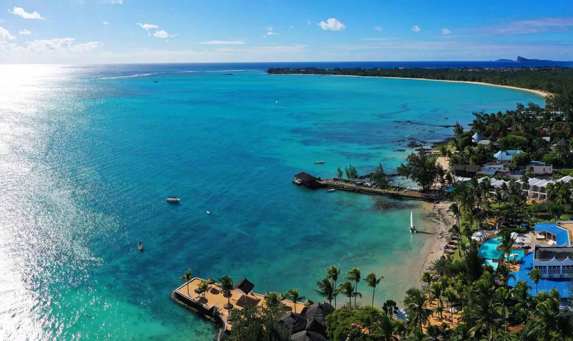 Coral Azur Beach Resort Mont Choisy Mont-Choisy Exterior foto