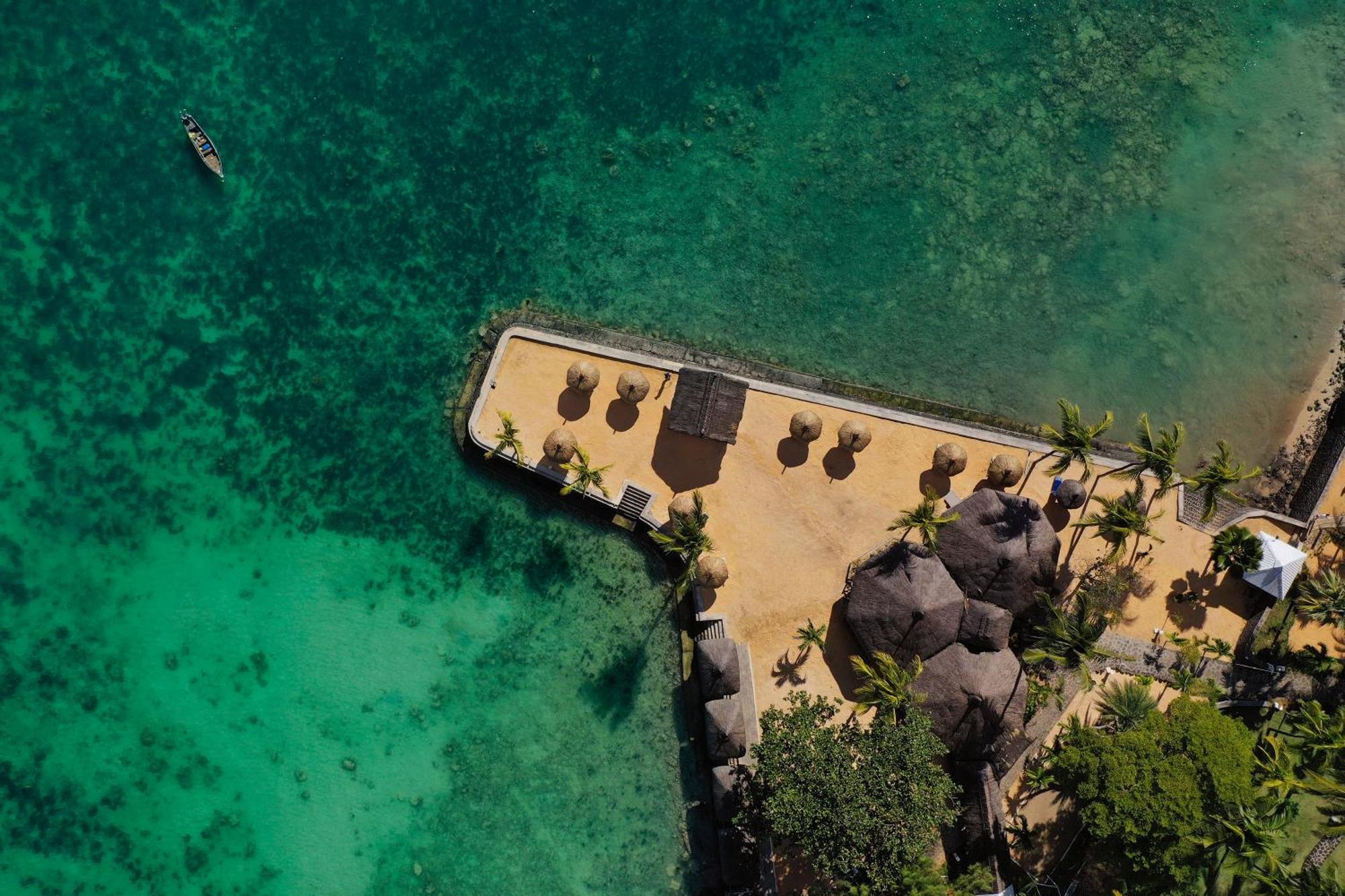 Coral Azur Beach Resort Mont Choisy Mont-Choisy Exterior foto
