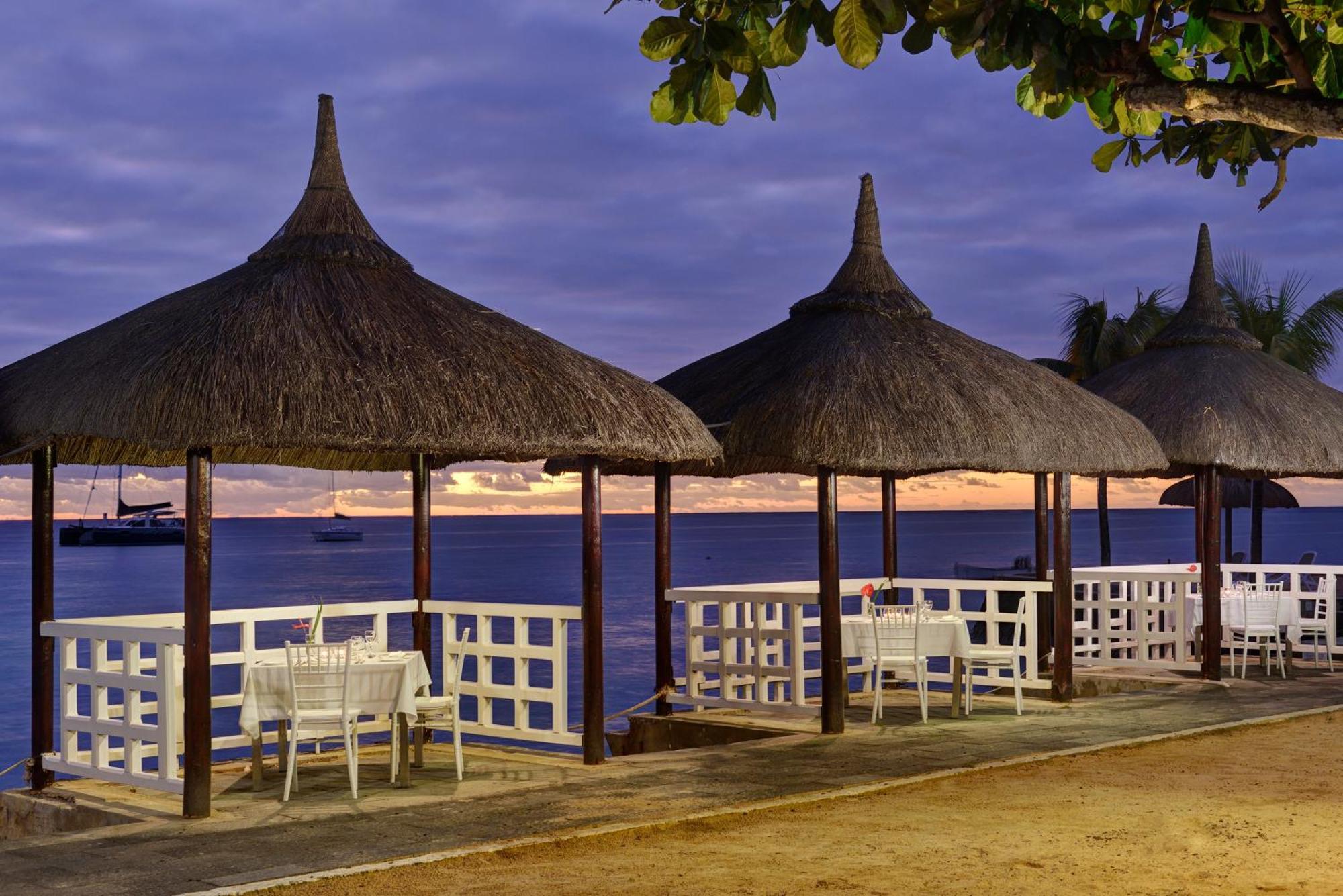 Coral Azur Beach Resort Mont Choisy Mont-Choisy Exterior foto